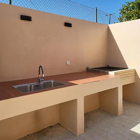 Luxury Mikaela Villa *